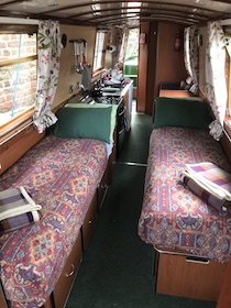 The Mino canal boat operating out of Stone