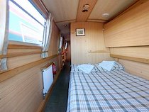 The White Wagtail canal boat operating out of Whitchurch